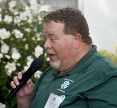 Monroe County 4-H honors past supporters with bricks at fairgrounds