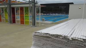 Poitiers Le Bassin Nordique Va Continuer A Avoir Froid La Nuit
