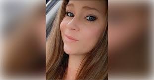 Stephanie Cogdill's Instagram, Twitter & Facebook