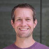 Aaron Bianzon's Instagram, Twitter & Facebook