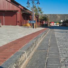 See more ideas about brick edging, front yard, front yard landscaping. Edging Kerbs For Concrete Block Paving In Driveways Patios And Walkways
