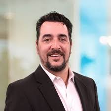 Keith Eades's Instagram, Twitter & Facebook