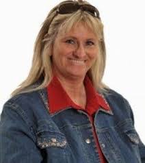 Susan Halfacre's Instagram, Twitter & Facebook