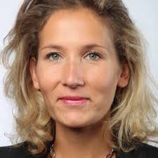 Isabelle Rich's Instagram, Twitter & Facebook