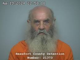 Michael Oneil Smith Beaufort, South Carolina http://Arre.st/SC-1000706187