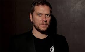 Notable people with the surname include: John Askew Puts Dj Community On Blast Carl Cox Alan Fitzpatrick And Seth Troxler Respond Dancing Astronaut Dancing Astronaut