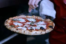 Add tomato paste, sugar, oregano, basil, water, cheese and wine. Crushed Tomato Pizza Sauce Pizza Quest With Peter Reinhart