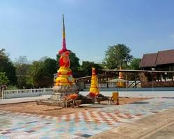 รูปภาพเจดีย์ลอย วัดบ้านโภชน์