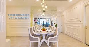 胡志明市公寓出租 三卧室的高档公寓出租在vinhomes golden river bason 区 阳台景观朝河水 很高档 客户正 找一间高档公寓的房屋出租在胡志明市 房租不限制 只要是符合我的身份 岗位 总经理或国际专家等等 如租房者的要求是漂亮 高档 位置中心 繁荣 我们单位
