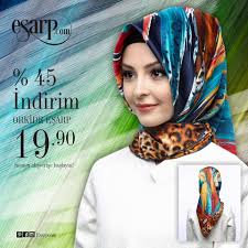 Hijab Esarp Panosundaki Pin