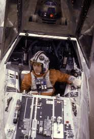 X Wing Cockpit Me Encanta Cuando Era Nino Sonaba Con Pilotar Un Ala X Star Wars Pictures Star Wars Empire Star Wars Luke