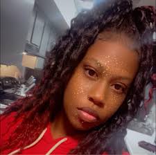 Niggas snatched my heart out my chest, can't nobody replace it #LLJB