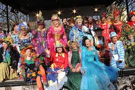 Faschingsdienstag 2015 28 Tanz Der Marktweiber Marktfrauen Auf Dem Viktualienmarkt Am 17 02 2015 Fasching Dienstag Fasching Faschingsdienstag