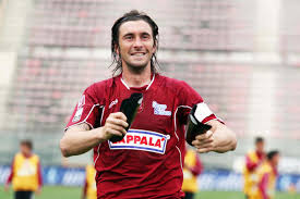 The bonazzoli band is sure to be a hit with every music fan. Emiliano Bonazzoli A Calcioweb La Nuova Vita Dell Ex Attaccante Il Calcio Femminile La Reggina Ed Il Caso Nainggolan