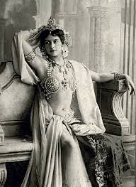 Fazla finished on 16th position with 27 points. Mata Hari Wikipedia