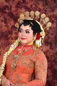 Foto Rias Pengantin Adat Jawa Sunda Dan Muslimah Berhijab Paket Pernikahan Catering Dekorasi Pelaminan Rias Pengantin Luwes