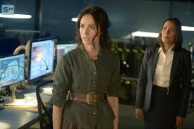 Timeless The Alamo Episode 104 Pictured L R Abigail Spencer As Lucy Preston Sakina Jaffr Spoilertv Bac Abigail Spencer Timeless Timeless Season 2