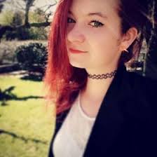 Nellie Robles (Nellierbls)