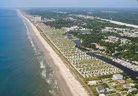 These 7 Beachside Campsites In South Carolina Will Make Your Summer Epic South Carolina Beaches Beach Camping Camping In The Rain