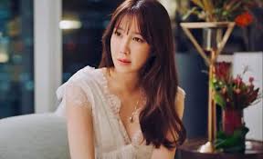 These are the amazing outfits she wore from episodes 5 to 8 of penthouse: Lee Ji Ah Shim Su Ryeon Penthouse Di 2021 Selebritas Gadis Aktor