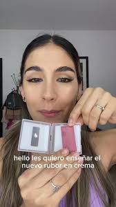 Nuevo rubor en crema para labios & mejillas 👄✨💄 está precioso 😍 muy  versátil & fácil de utilizar. Corre y pídeselo a tu consultora de belleza  🛍️ Tono: mauve sunset 🌅 #blush #blushlover #makeup ...