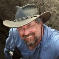 PDF) Review of Between Two Worlds: The Frontier Region Between Ancient  Nubia and Egypt 3700 BC