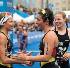 Die offizielle facebook seite der deutschen triathlon union (dtu), dem olympischen dachverband. Laura Lindemann Beim Triathlon Wer Im Tempo Nur Etwas Nachlasst Verliert Welt
