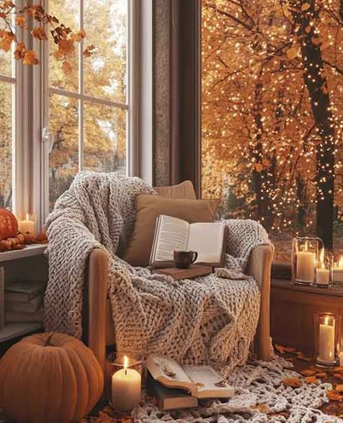 Fall Aesthetic Hub: A Complete Guide From Cozy to Spooky for Autumn Decor & Fashion -
