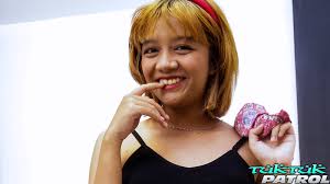 Thai Pornmovie Debut For Thick Booty Cutie At TukTuk Patrol