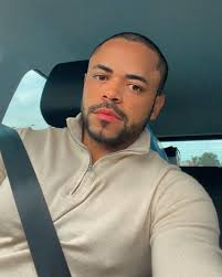 Alexis Mercado (@alexismercado2.0) • Instagram photos and videos