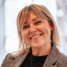 PTS promotes Emma Collis as record numbers join