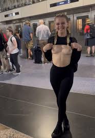 Are you risky enough to fuck in public ;)