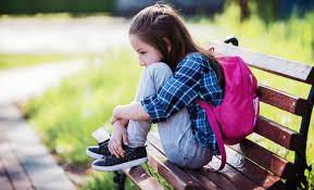 Effects Of An Alcoholic Mother On Children: Dangers & Risks