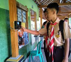 Lewat sekolah pintar kamu bisa mencari sekolah terbaikmu dengan mudah. Profil Sekolah Sman 1 Dolopo