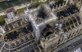 Address, phone number, notre dame cathedral reviews: Notre Dame Soll Nach Brand Einen Grossen Regenschirm Bekommen