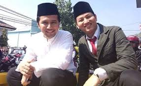 A lifetime learner in pursuit of a meaningful life. Muda Cerdas Inilah 10 Potret Emil Dardak Bupati Trenggalek