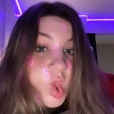 Ava Wright (@AvaWrig64894567)