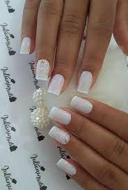Una blanca manicura en 2019 unas de novia decoradas. Pin De Lucero En Unhas Que Mais Gostei Unas Para Novia Manicura De Unas Esmalte De Unas Blancas