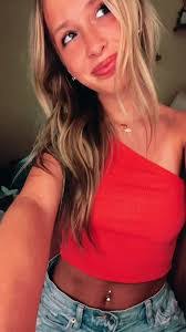 Eva Pritchard's Instagram, Twitter & Facebook