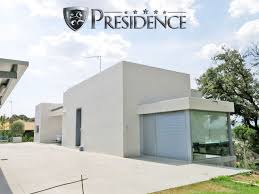 En nuevo madrid sur, de redpiso, estamos a tu servicio para encontrar la vivienda de la zona de vallecas que mejor se adapta a tus necesidades. Venta Casa Chalet En Madrid Ciudalcampo Santo Domingo Con Piscina