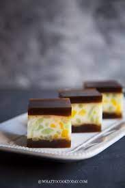 Cendol Agar Agar Cake Make This Popular Southeast Asian Dessert Cendol In The Form Of 3 Layer Agar Agar Cake S Asian Desserts Desserts Holiday Dessert Recipes