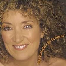 Michele Desrosiers's Instagram, Twitter & Facebook