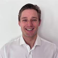 Running the team through some deep stretches to start our Monday morning,  great for the body & even better for the mind.