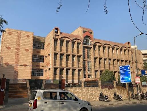 AVB Public School