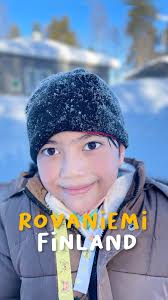 How they can expect me to play when I am sooooo sleepy 🥱 .., ., .,  #vanillaariana #emirharraz #lapland #finland #apukkaresort #rovaniemi