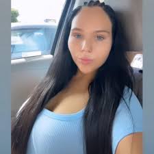 Olivia Lee (@olivia.lee.567904) • Facebook