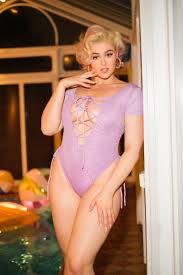 Stefania ferrario was born in stefania ferrario has done showing work for gok wan. Stefania Ferrario On Twitter Stefania X Blackmilk Swimwear Drops 9am Aest Monday 7 December Blackmilktweets