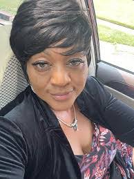 Kelli Prather's Instagram, Twitter & Facebook