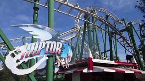 Es el parque de entretenciones de santiago, buenos juegos y diversos locales donde comer, lo malo de esto último. Raptor Ride At Fantasilandia Theme Park In Santiago Chile October 9 2016 Youtube