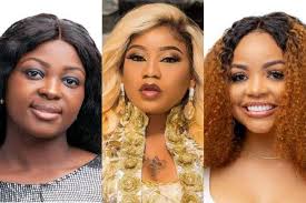 Bobrisky, from nowhere surfaced on social media to. Beef Alert Ka3na Likes Toyin Lawani Post Slamming Bbnaija S Nengi For What She Did Years Ago Justnaija